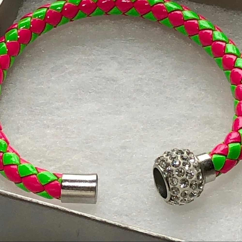 Braided Leather Bracelet with Crystals - Picture 3 of 4